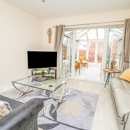 6 Erwr Brenhinoedd Villa Ammanford Exterior foto