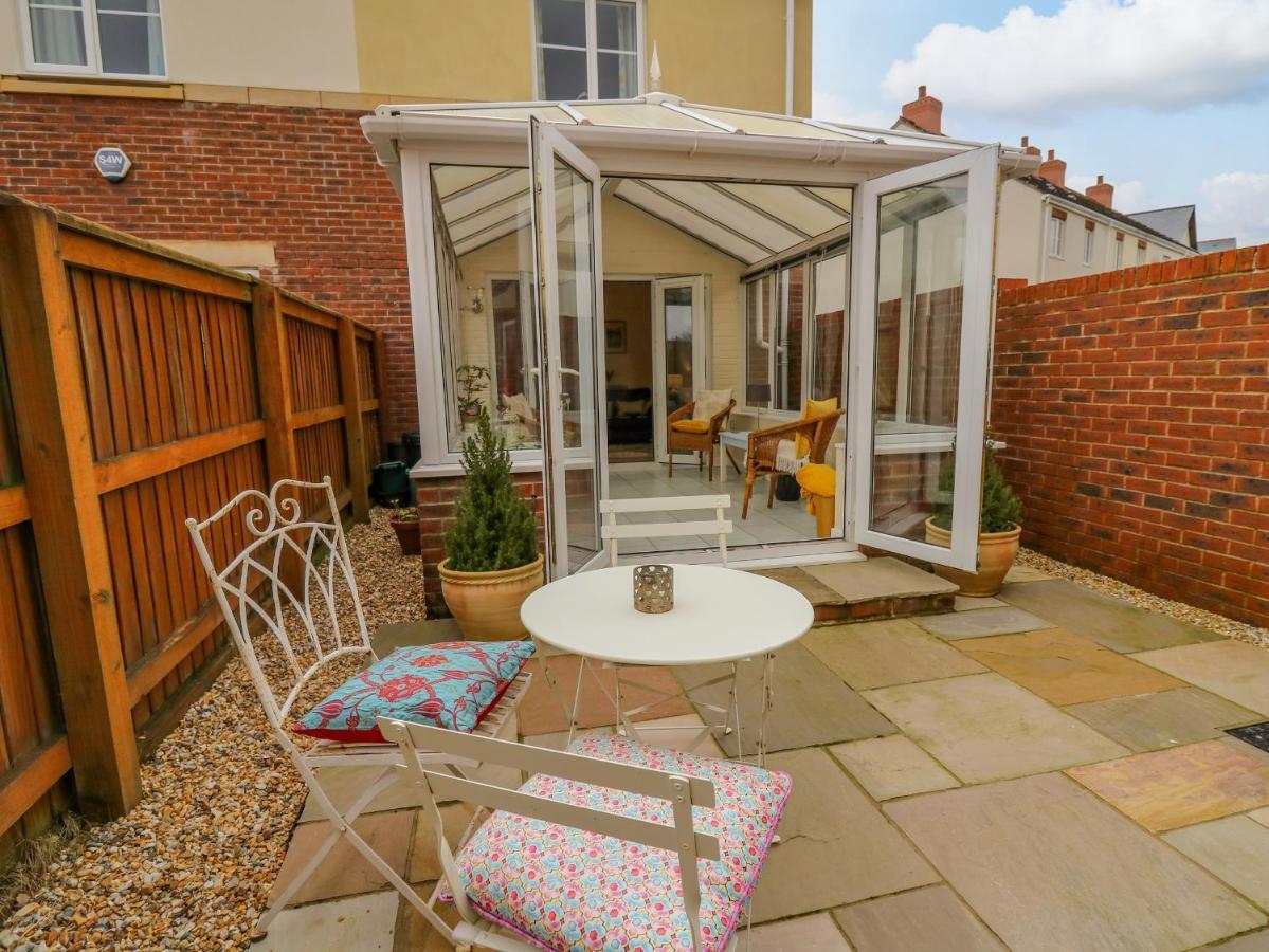 6 Erwr Brenhinoedd Villa Ammanford Exterior foto